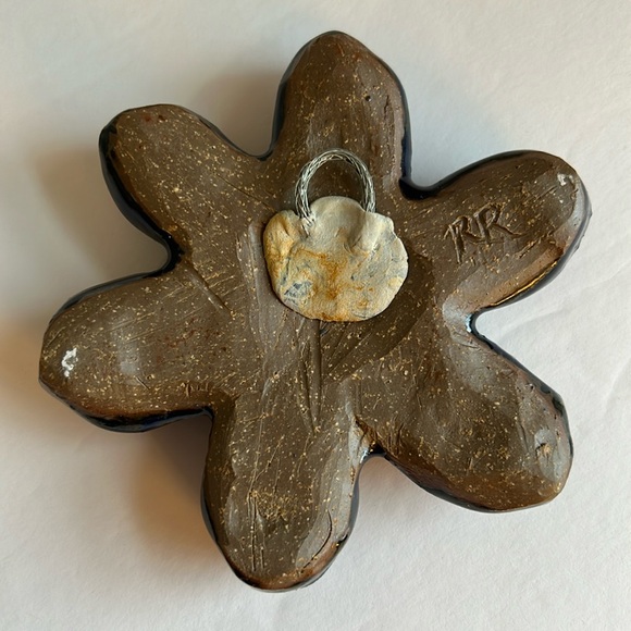 NEW Handmade Ceramic Flower Wall Art in Blue & Brown - Picture 6 of 6